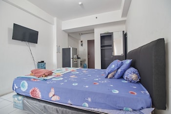 room rendi gunung putri square