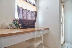 room rendi gunung putri square