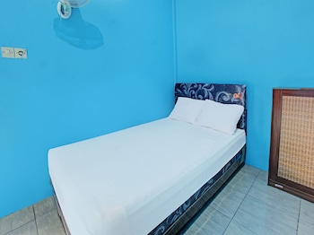 spot on 91811 rumah inap bunda nurhayati