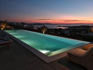 paros