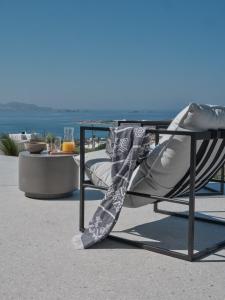 paros