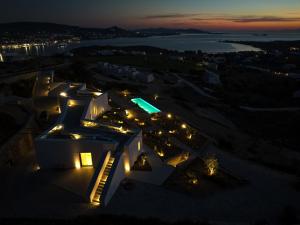paros