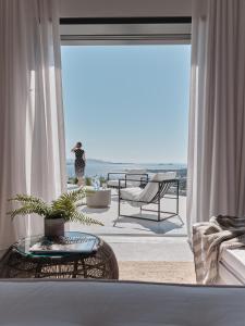 paros