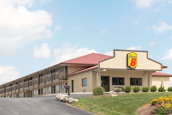 Super 8 By Wyndham Greencastle,Carroll Valley>>Antrim Township,2 star