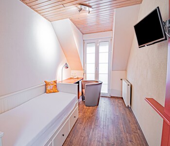 johannishof wine cafe and guesthouse