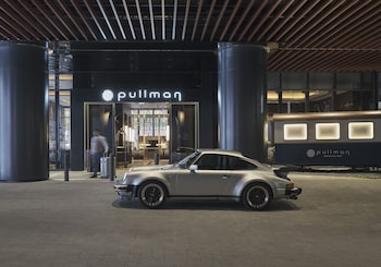 pullman singapore hill street