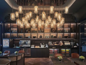 pullman singapore hill street