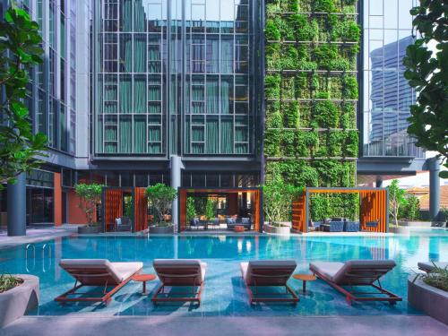 pullman singapore hill street