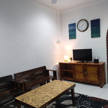 Huda Homestay Bandar Tanah Merah,Tanah Merah>>Pasir Mas,2.5 star