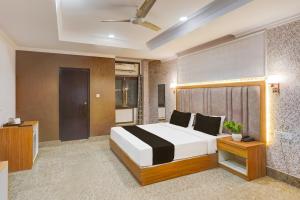 oyo 3697 hotel rivieraa