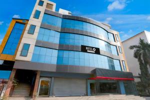 oyo 3697 hotel rivieraa