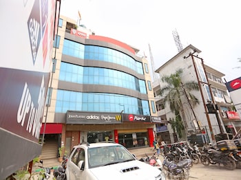 oyo 3697 hotel rivieraa