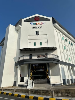 oyo 90832 hotel apsara temerloh gateway