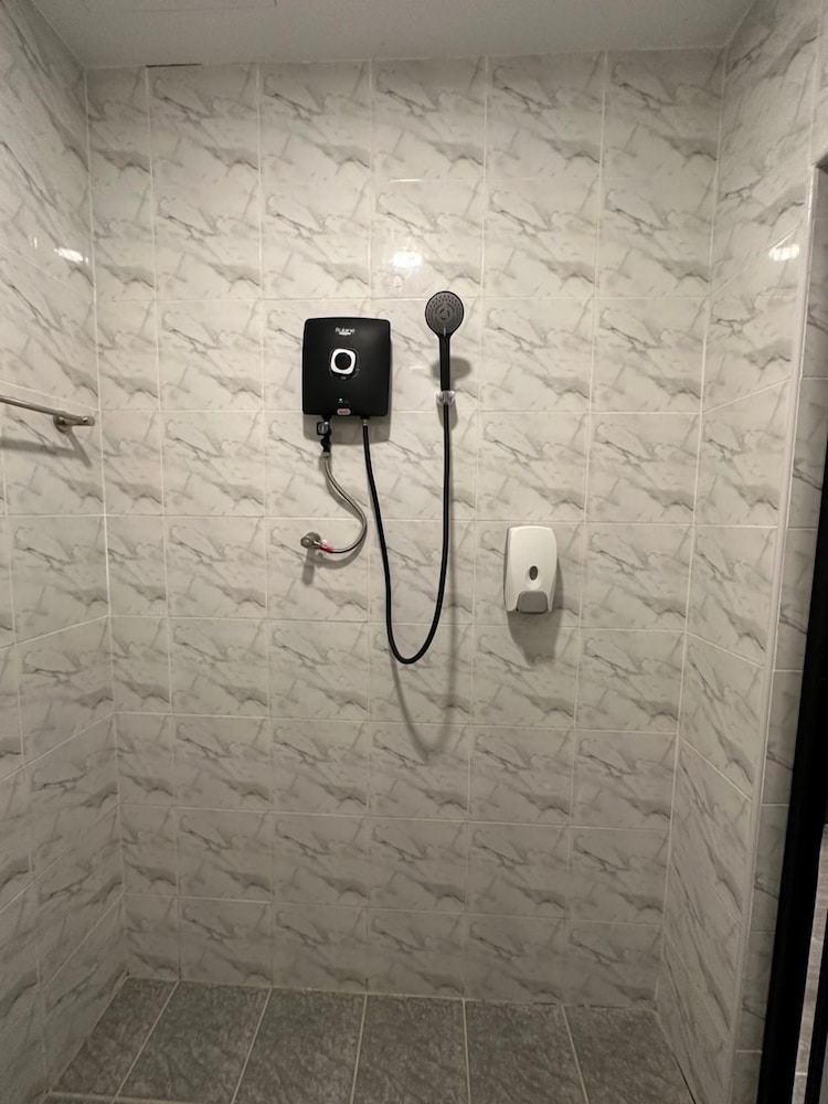 oyo 90832 hotel apsara temerloh gateway