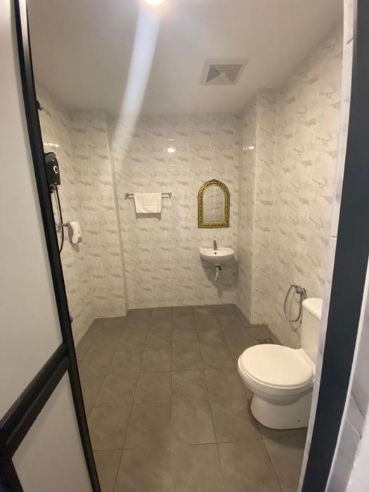 oyo 90832 hotel apsara temerloh gateway