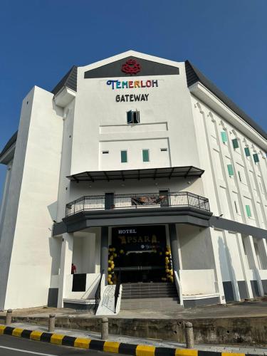 oyo 90832 hotel apsara temerloh gateway
