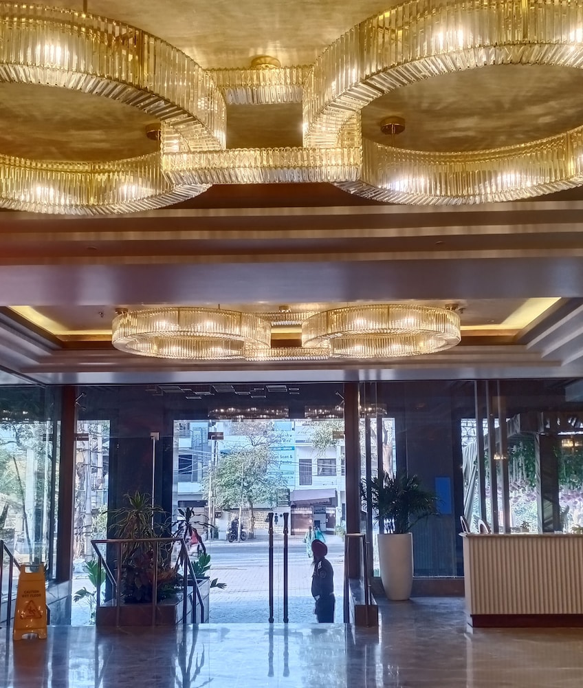 hotel apricia
