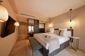 belle marivent petit hotel