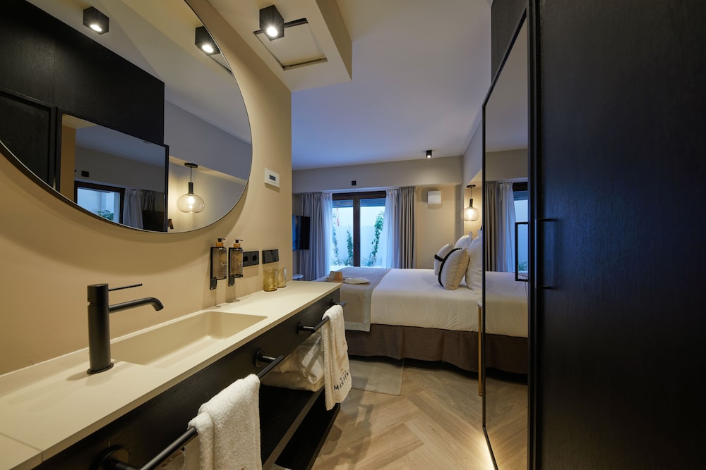 belle marivent petit hotel