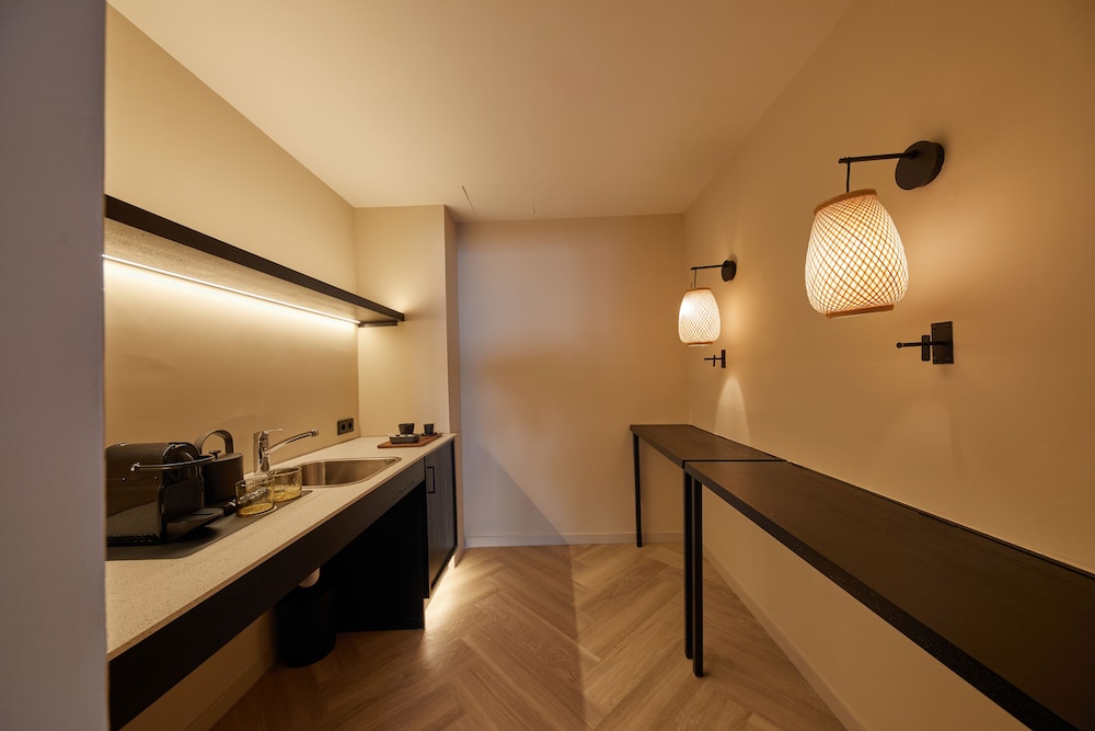 belle marivent petit hotel