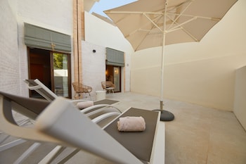 belle marivent petit hotel