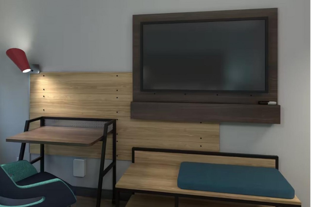 tru by hilton pensacola airport medical center