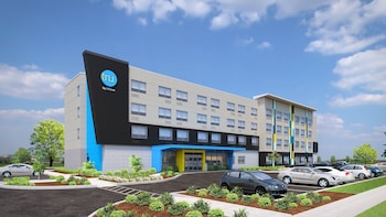 tru by hilton pensacola airport medical center