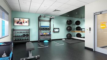 tru by hilton pensacola airport medical center