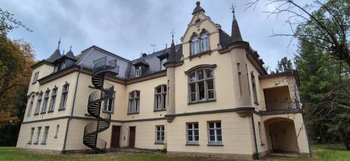 Schloss Hohenbocka,In Hohenbocka,4 star
