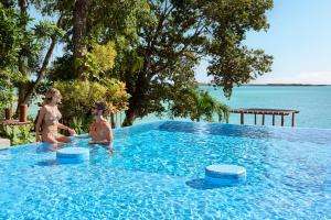 cristalino lagoon front hotel restaurant and spa