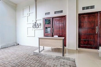 oyo 91816 griya putih