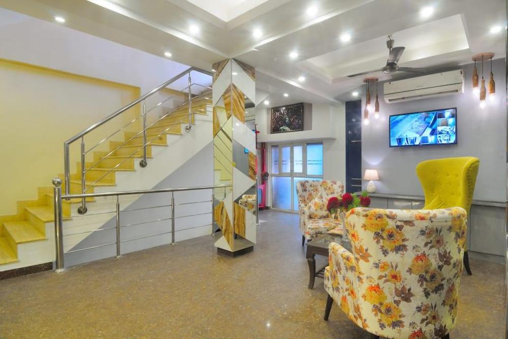 staybook hotel aira