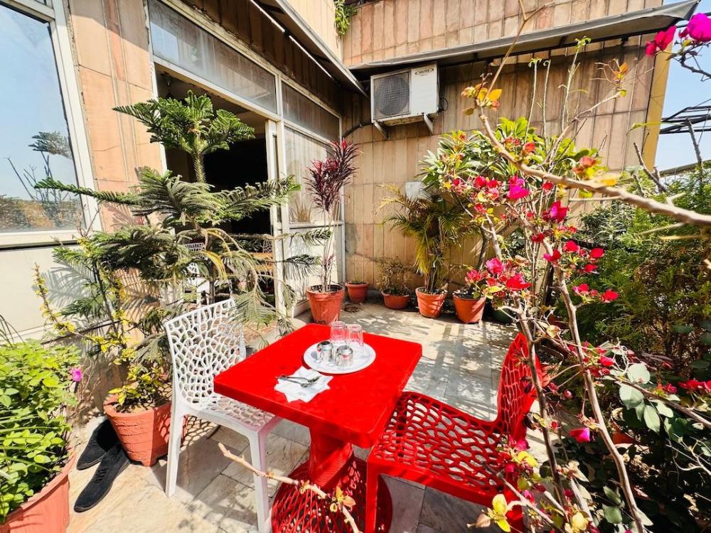 staybook hotel aira