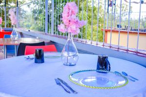 Dad's Place,Kenya>>Karatina,3.5 star