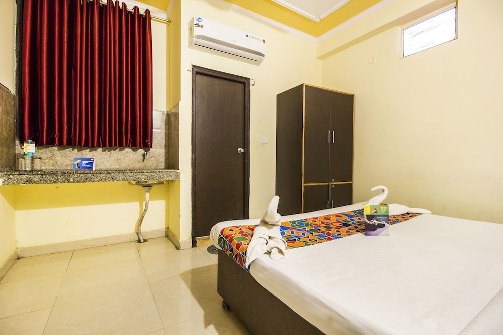 hotel parikshit palace