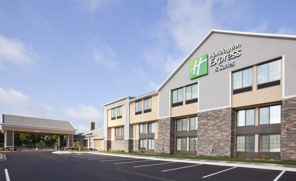 holiday inn express and suites willmar by ihg