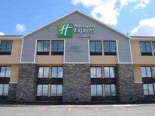 holiday inn express and suites willmar by ihg