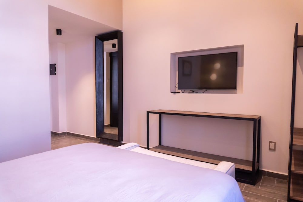 capitalino hotel y plaza