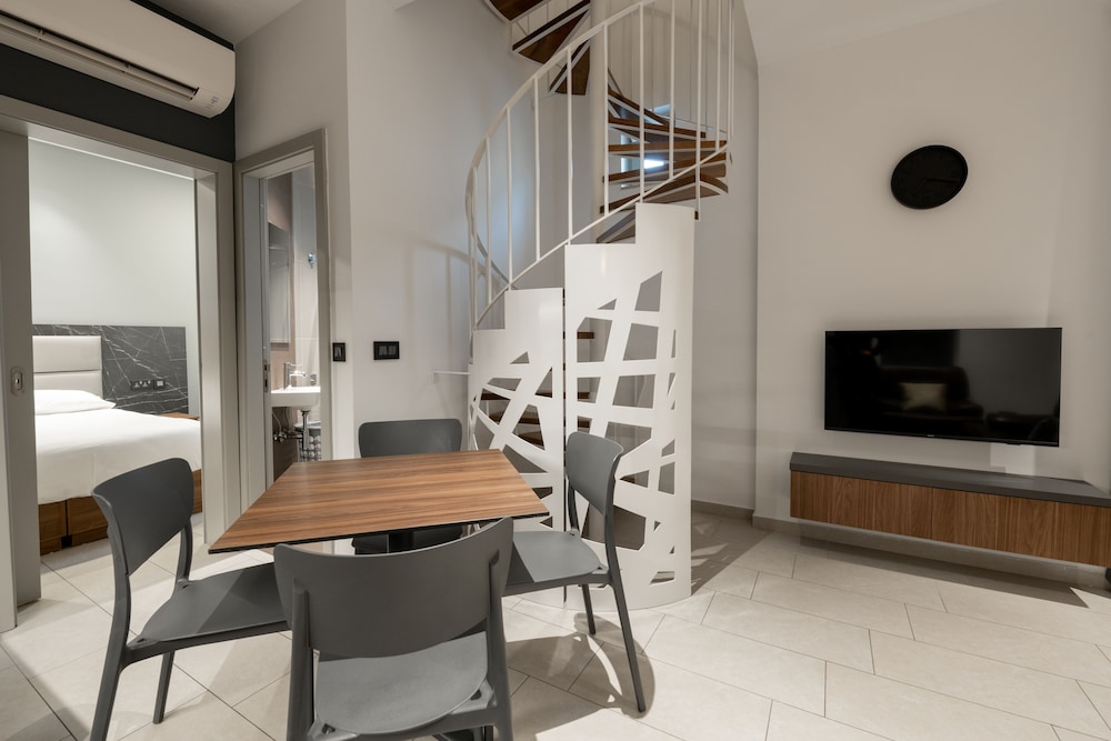 marea central apartments