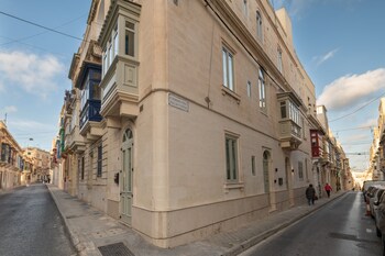 marea central apartments