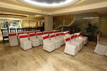 mayur hotel