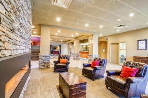 Quality Hotel & Conference Centre,Grimshaw>>Grande Prairie,4 star
