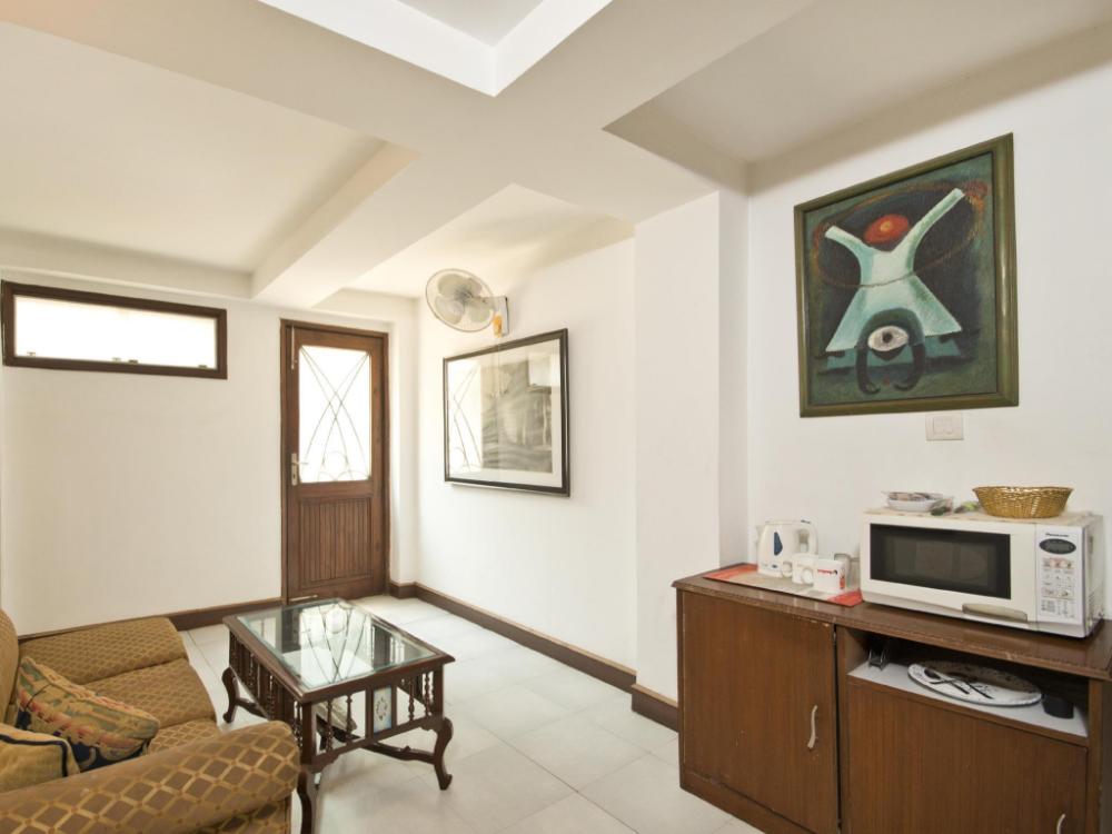 trendy bed and breakfast and service apartments