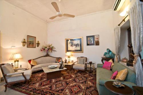 trendy bed and breakfast and service apartments