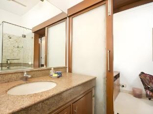 trendy bed and breakfast and service apartments