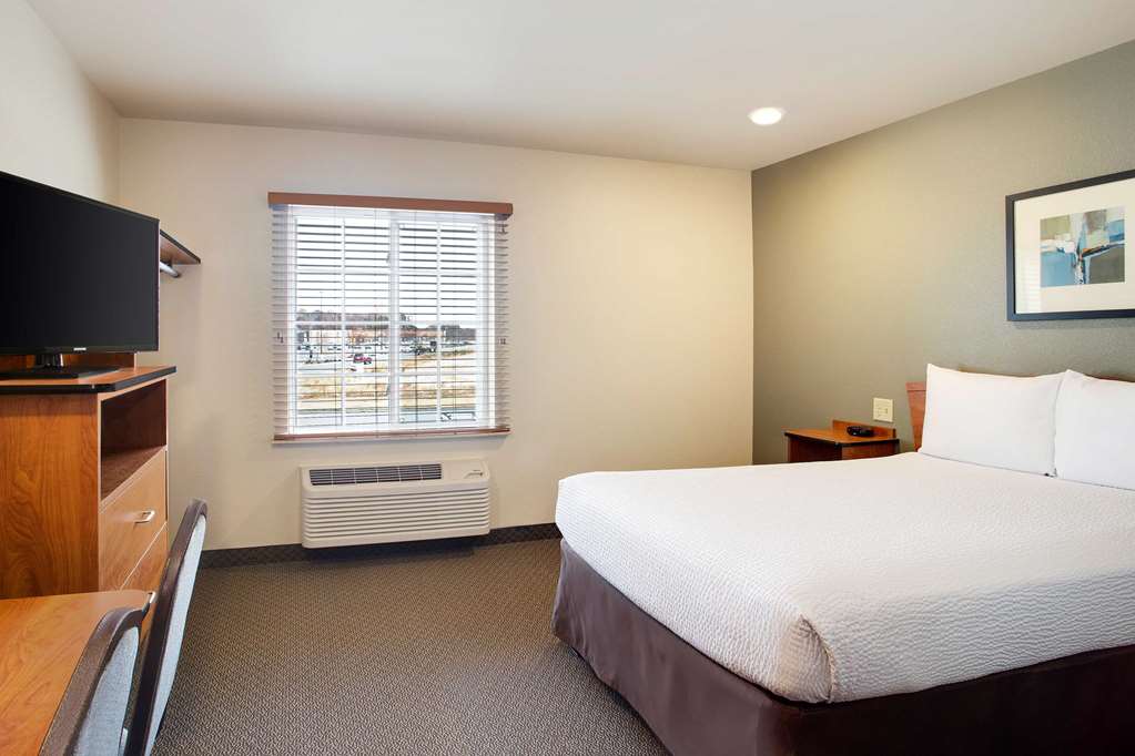 woodspring suites chesapeake norfolk greenbrier