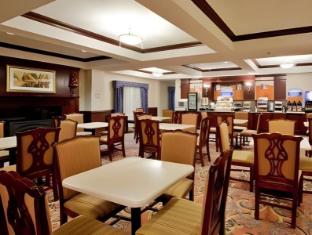 holiday inn express hotel and suites chesapeake by ihg
