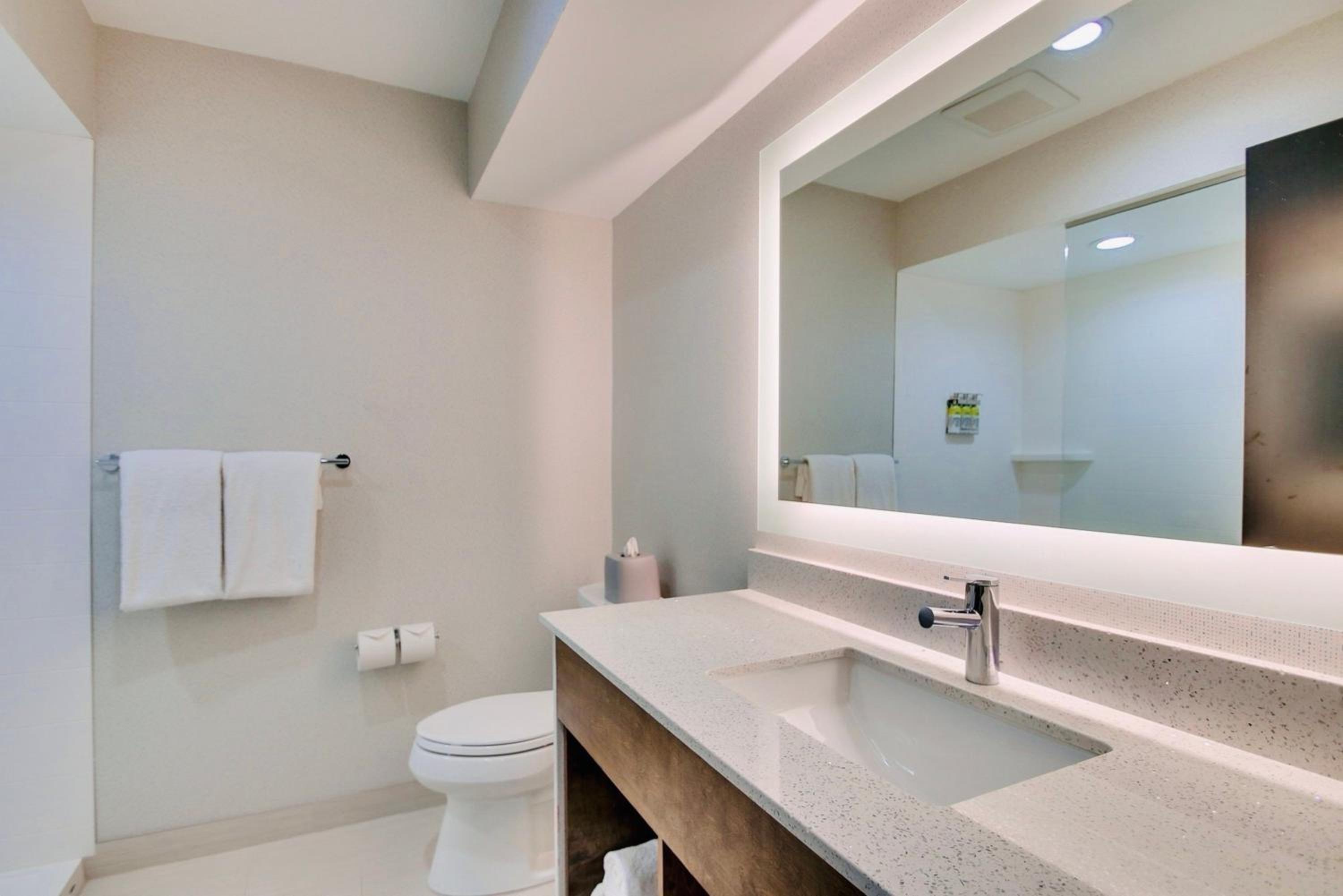 holiday inn express hotel and suites chester by ihg