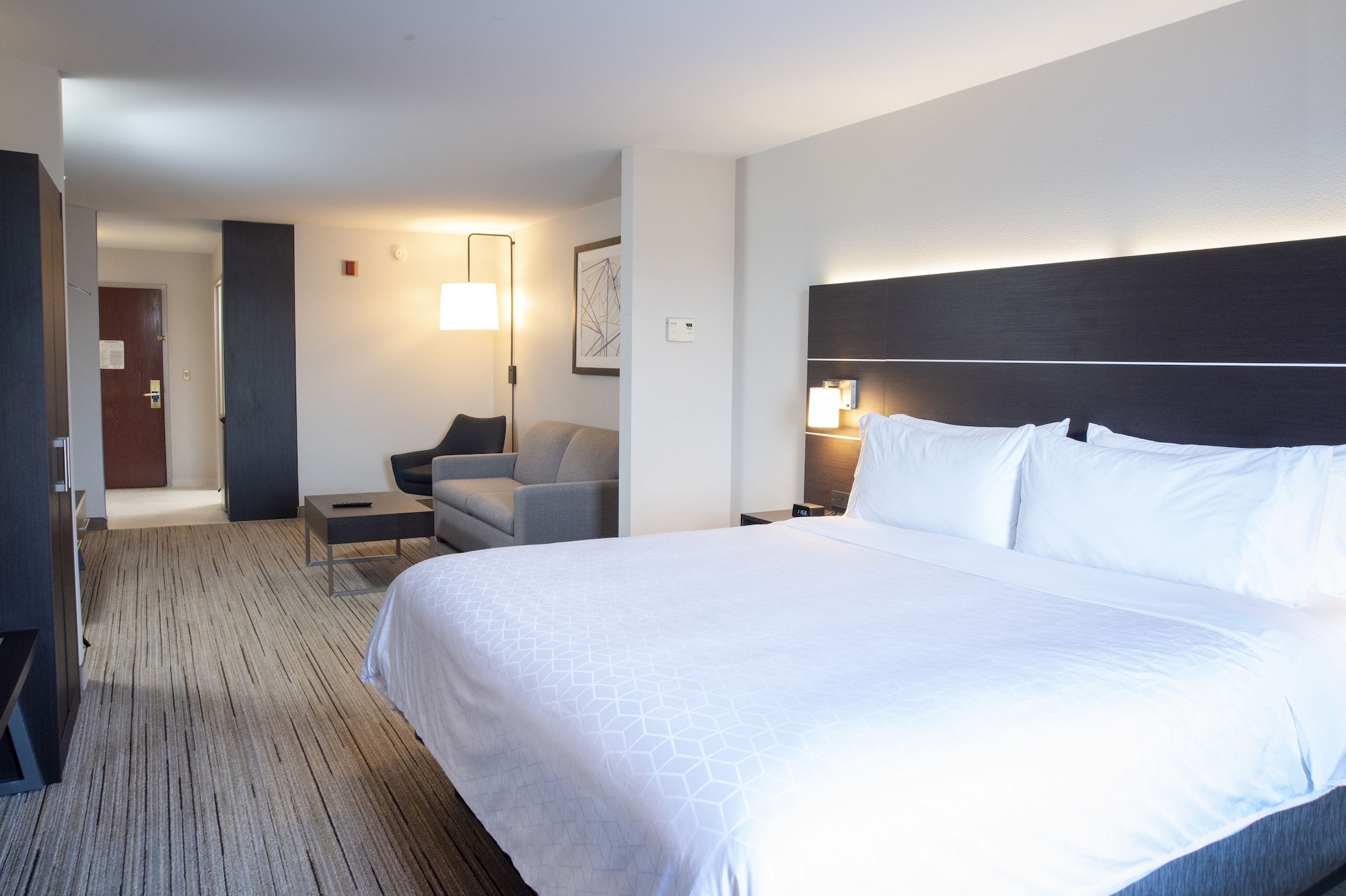 holiday inn express hotel and suites chester by ihg