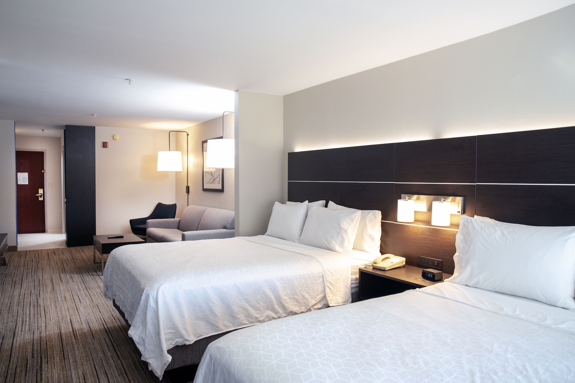 holiday inn express hotel and suites chester by ihg